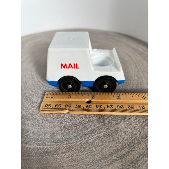 Vintage Fisher-Price Original Little People Mail Truck Vehicle White Blue - Picture 7 of 7
